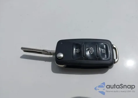 2014 Volkswagen Passat 2.5L Wolfsburg Edition from USA, damaged, VIN 1VWAP7A33EC008114